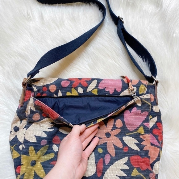 Fossil Blake Canvas Messenger Bag Floral Blue - Picture 5 of 8